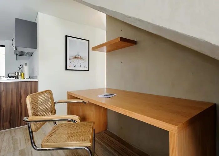 Charming 2br Penthouse With Terrace In Cuauhtemoc *